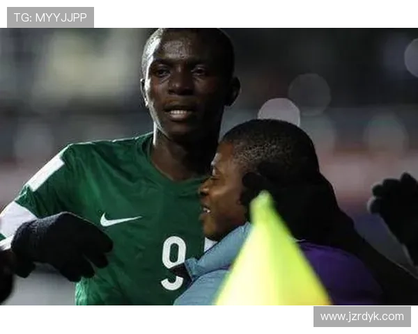 奥斯梅恩谈及偶像与榜样 奥斯梅恩谈及偶像与榜样