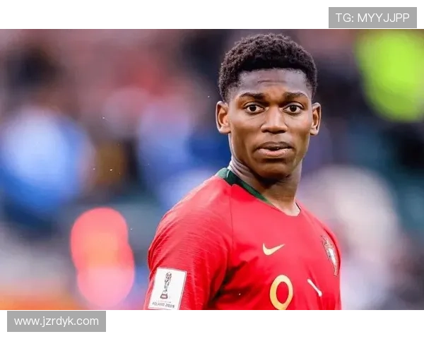 莱奥表现稳定性不足?关键战发挥波动分析 莱奥表现稳定性不足?关键战发挥波动分析