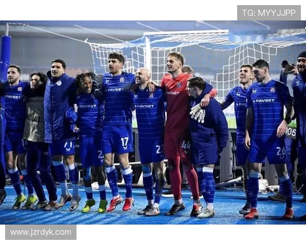 切尔西重建进程仍未完成,阵容稳定性对赛季走势形成制约 切尔西重建进程仍未完成,阵容稳定性对赛季走势形成制约