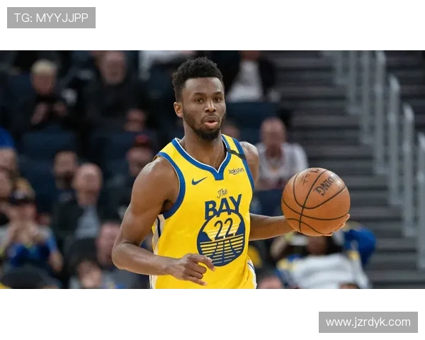 安德鲁·威金斯连续关键盖帽提升防守硬度打造球队防线核心